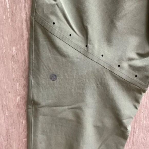 NWT Lululemon Men's License to Train Jogger Green Twill XXL - Picture 4 of 6